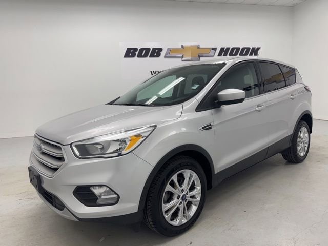 2017 Ford Escape SE's photo