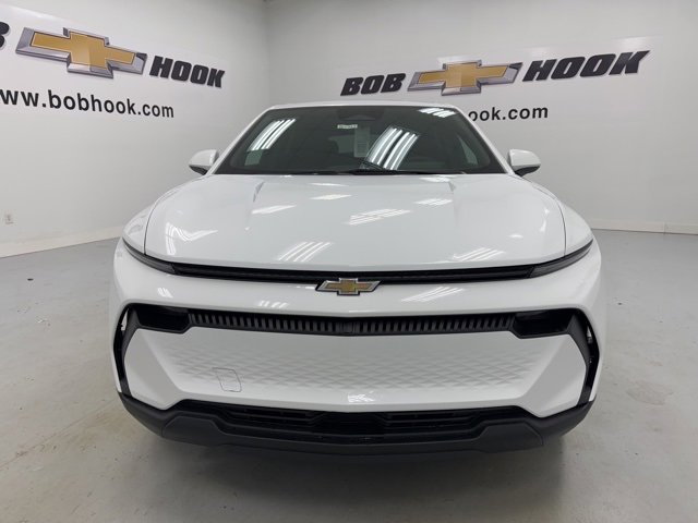 2026 Chevrolet Equinox EV 1LT photo 2