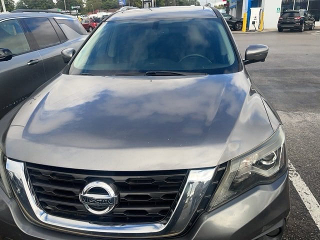 2017 Nissan Pathfinder