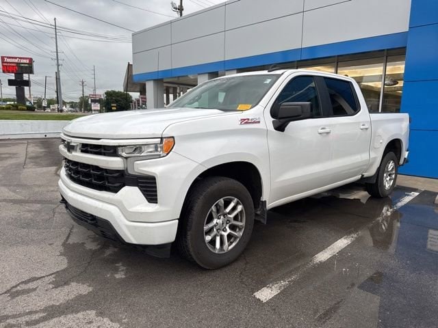 2022 Chevrolet Silverado 1500 Truck Crew Cab 