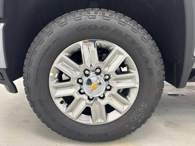 2026 Chevrolet Silverado 2500 HD High Country - Photo 43