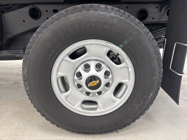 2025 Chevrolet Silverado 2500 HD Work Truck - Photo 36