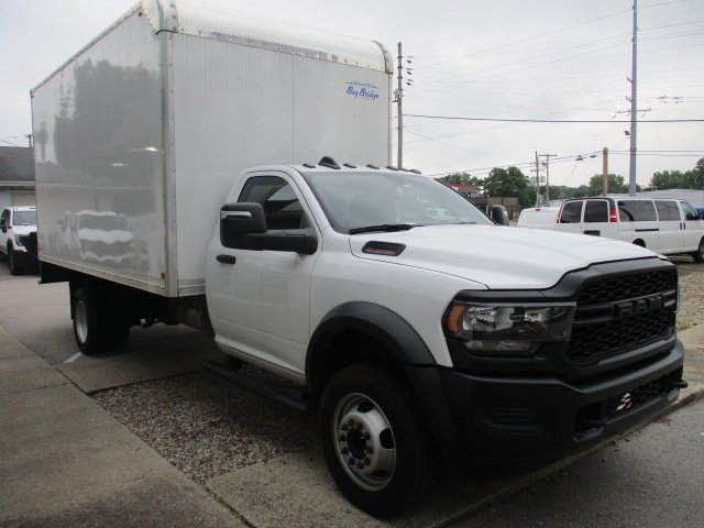 2024 Ram 5500 Tradesman photo 3