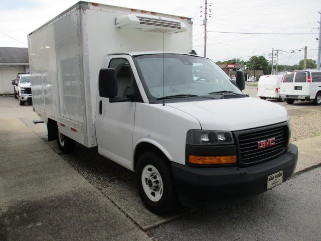 2019 Gmc Savana Cutaway 3500 photo 3