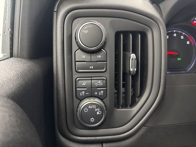 2025 Chevrolet Silverado 2500 HD Work Truck - Photo 12