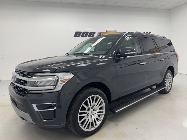 2023 Ford Expedition Limited's photo