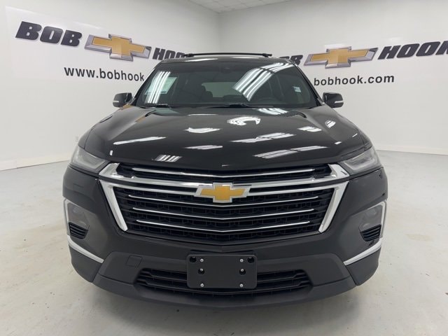 Used 2022 Chevrolet Traverse 1LT with VIN 1GNEVGKW8NJ191743 for sale in Louisville, KY