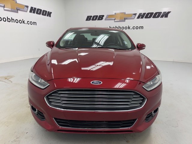 2014 Ford Fusion Titanium photo 2