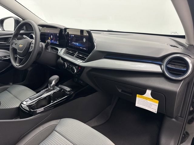 2026 Chevrolet Trax LT - Photo 29