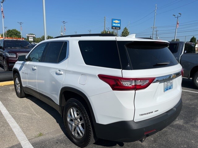 Used 2019 Chevrolet Traverse 1LT with VIN 1GNEVGKW1KJ247369 for sale in Louisville, KY