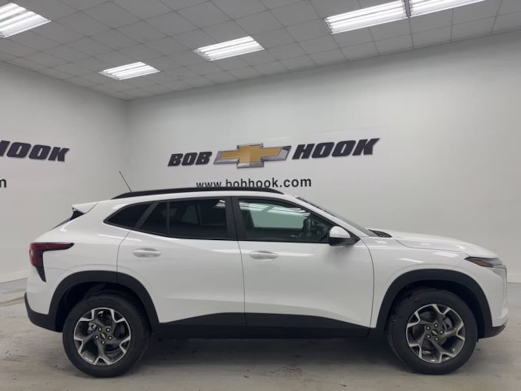 New 2026 Chevrolet Trax LT SUV