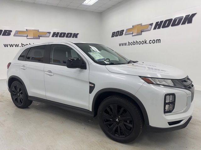 2024 Mitsubishi Outlander Sport S photo 2