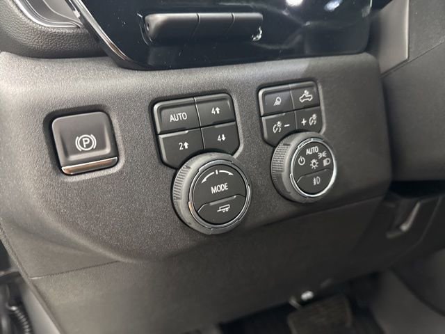 2026 Chevrolet Silverado 3500 HD LTZ - Photo 13