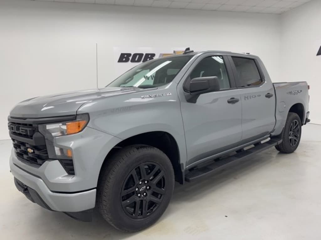 New 2026 Chevrolet Silverado 1500 Custom Truck