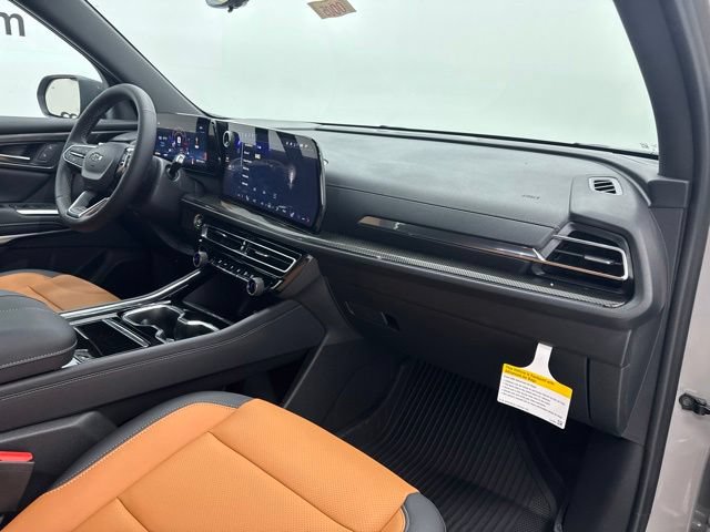 2027 Chevrolet Traverse Z71 - Photo 30