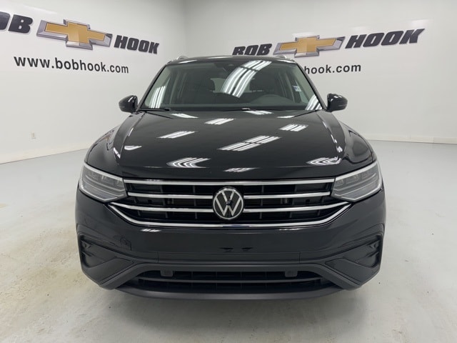 Used 2024 Volkswagen Tiguan SE with VIN 3VV3B7AX4RM027502 for sale in Louisville, KY