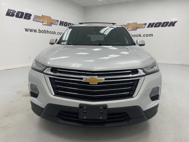 Used 2022 Chevrolet Traverse 1LT with VIN 1GNEVGKW2NJ170659 for sale in Louisville, KY