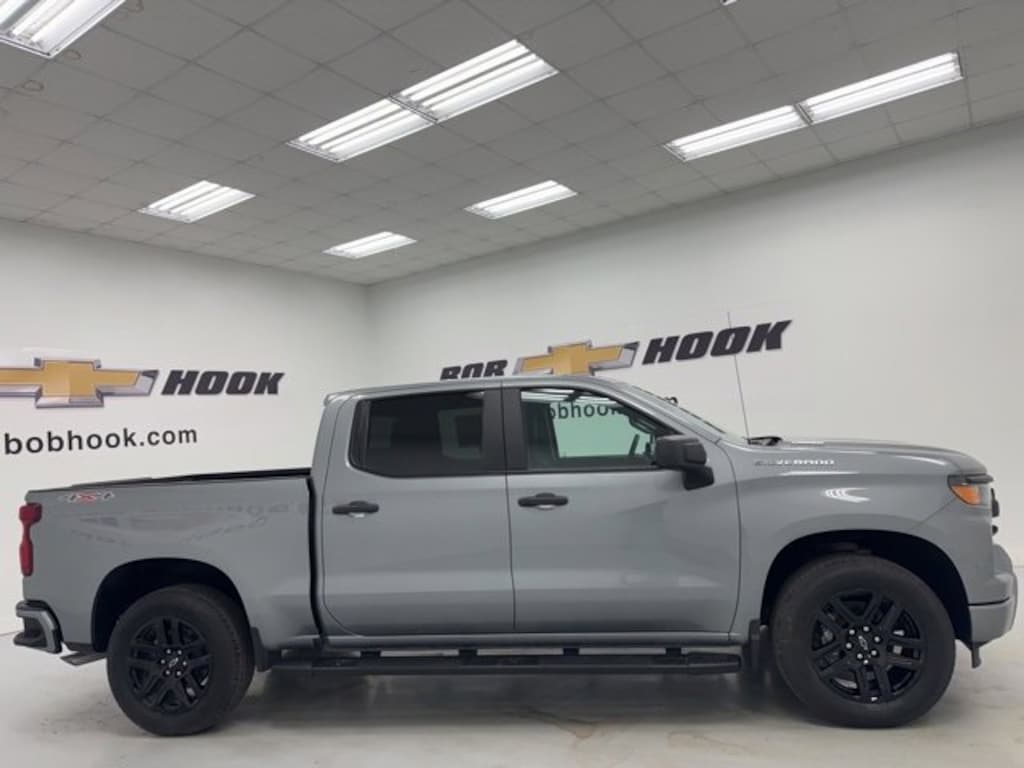 New 2026 Chevrolet Silverado 1500 Custom Truck