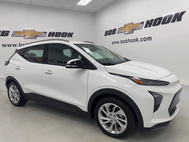 2022 Chevrolet Bolt EUV photo 3