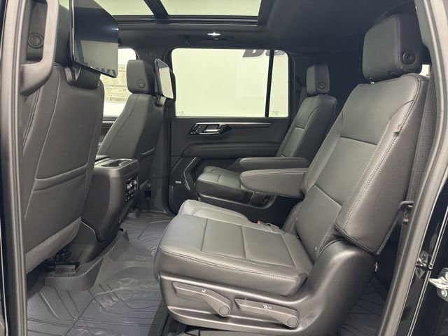 2026 Chevrolet Suburban Z71 - Photo 31