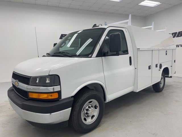 2026 Chevrolet Express 3500 139" WB's photo