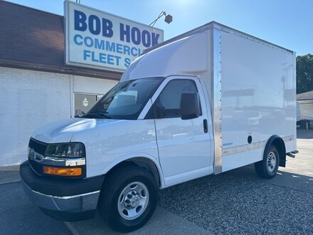 2024 Chevrolet Express Cutaway 3500 1WT Cutaway Van