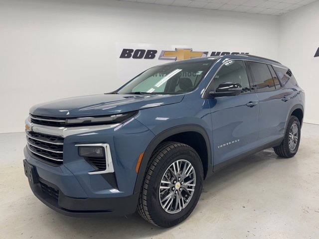 2024 Chevrolet Traverse 2LT's photo