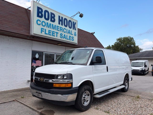 2025 Chevrolet Express Cargo