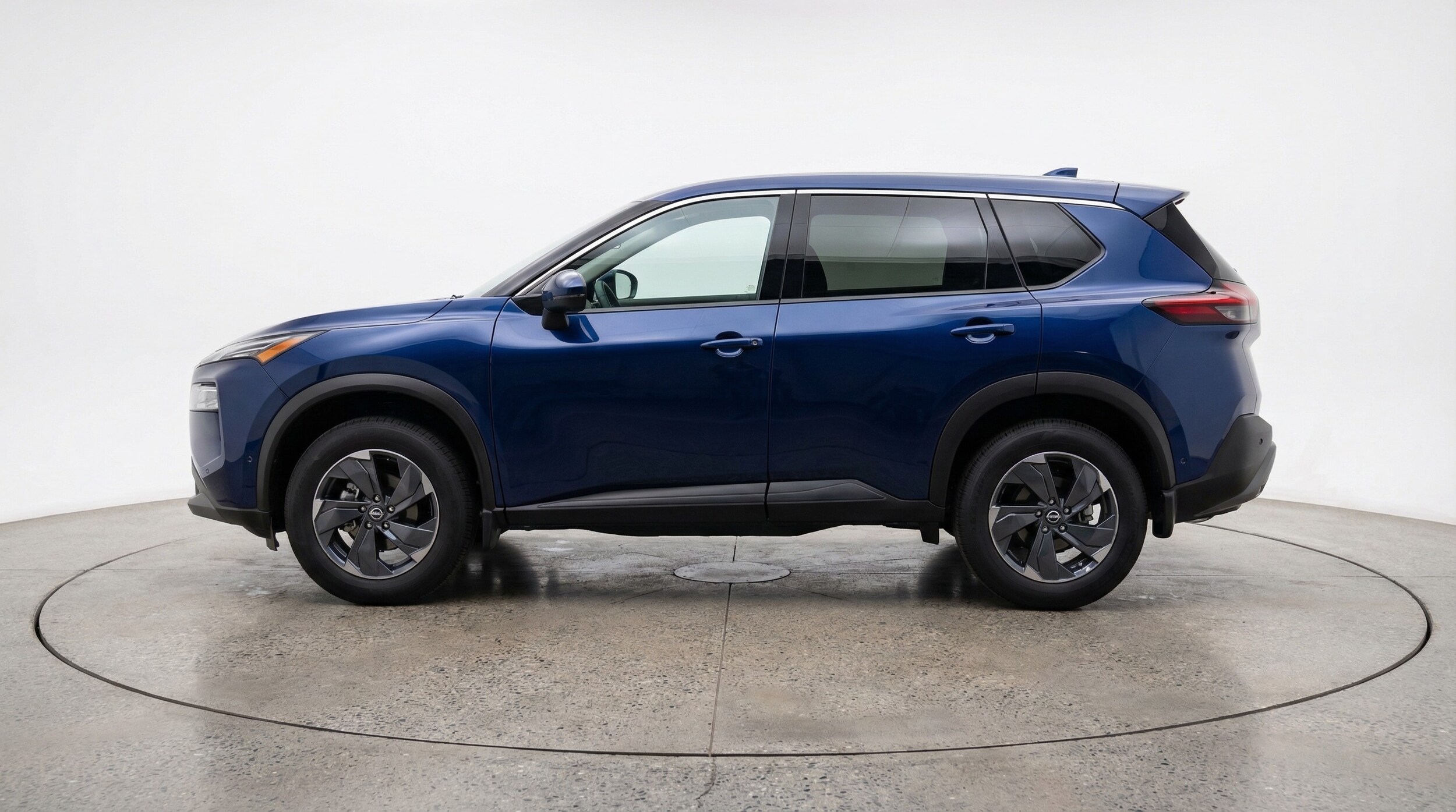 Thumbnail: 2025 Nissan Rogue - 4