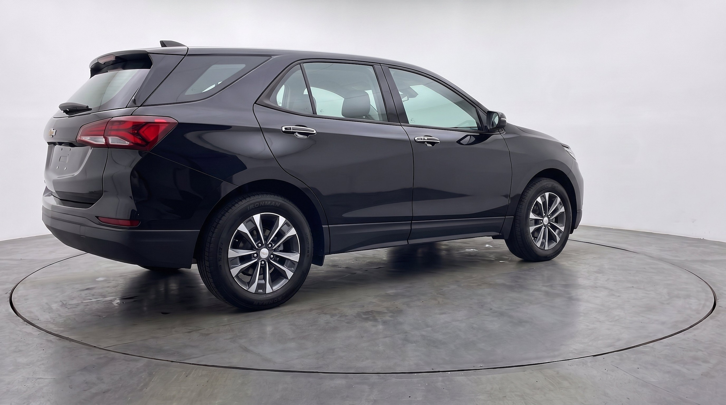 Thumbnail: 2025 Chevrolet Equinox - 9