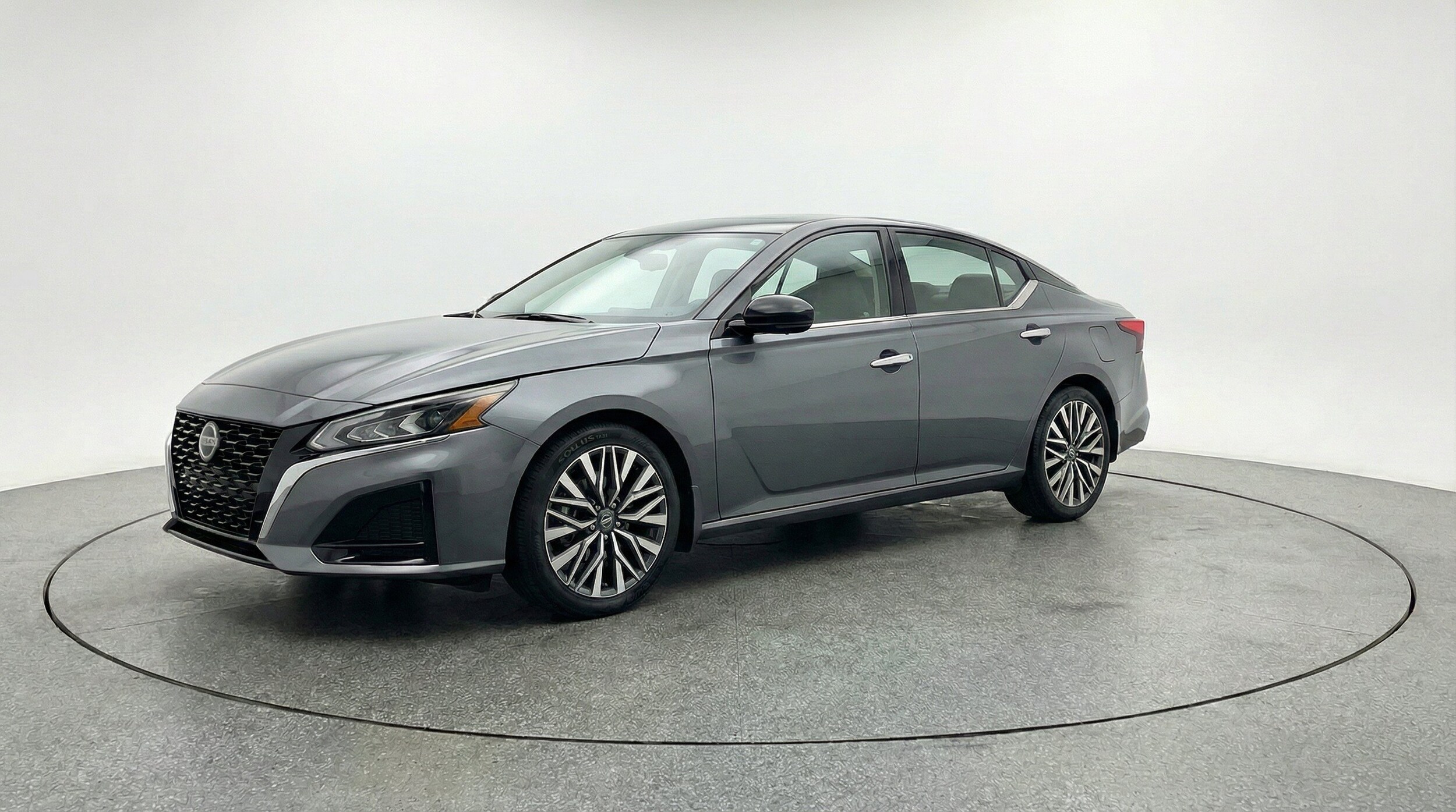 Thumbnail: 2025 Nissan Altima - 3