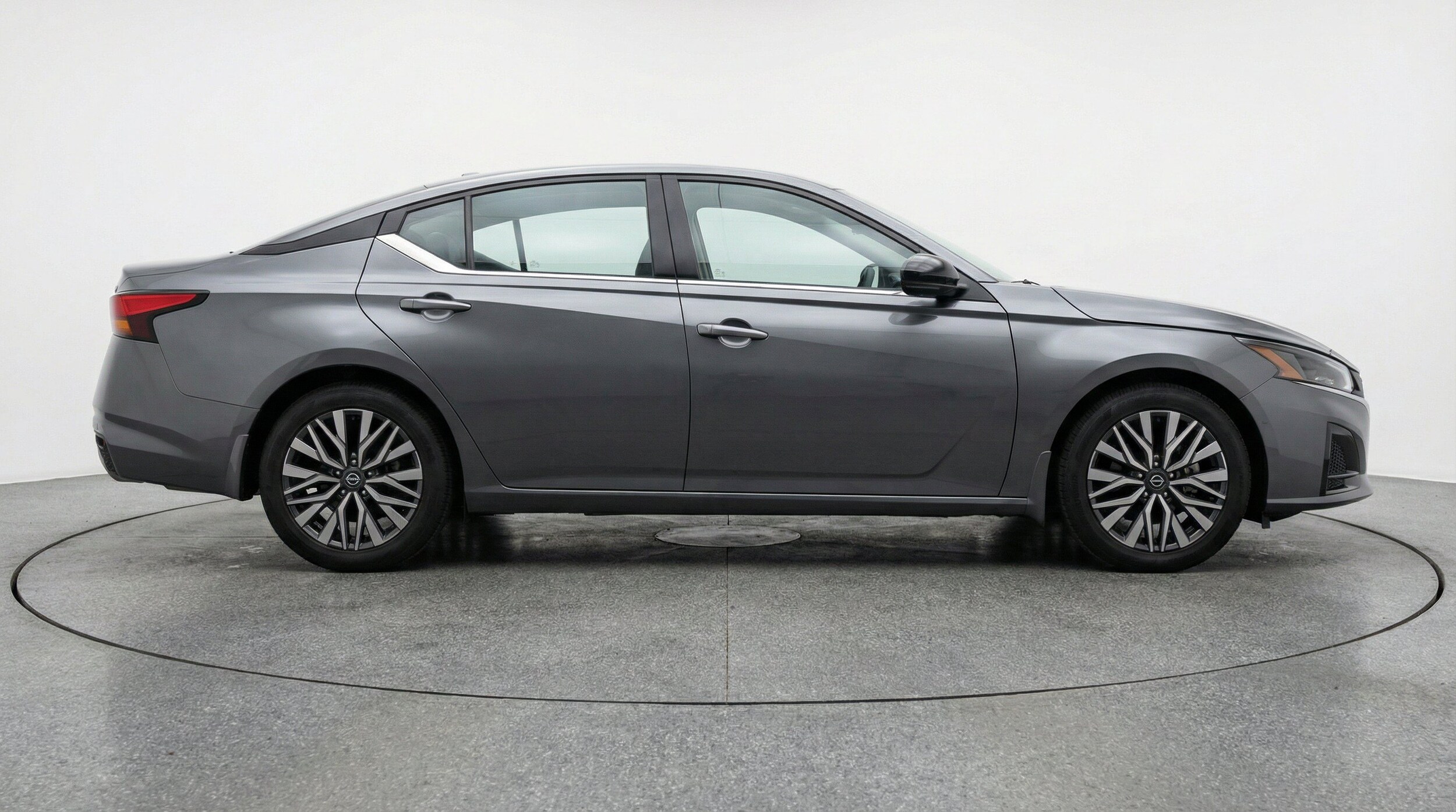 Thumbnail: 2025 Nissan Altima - 11