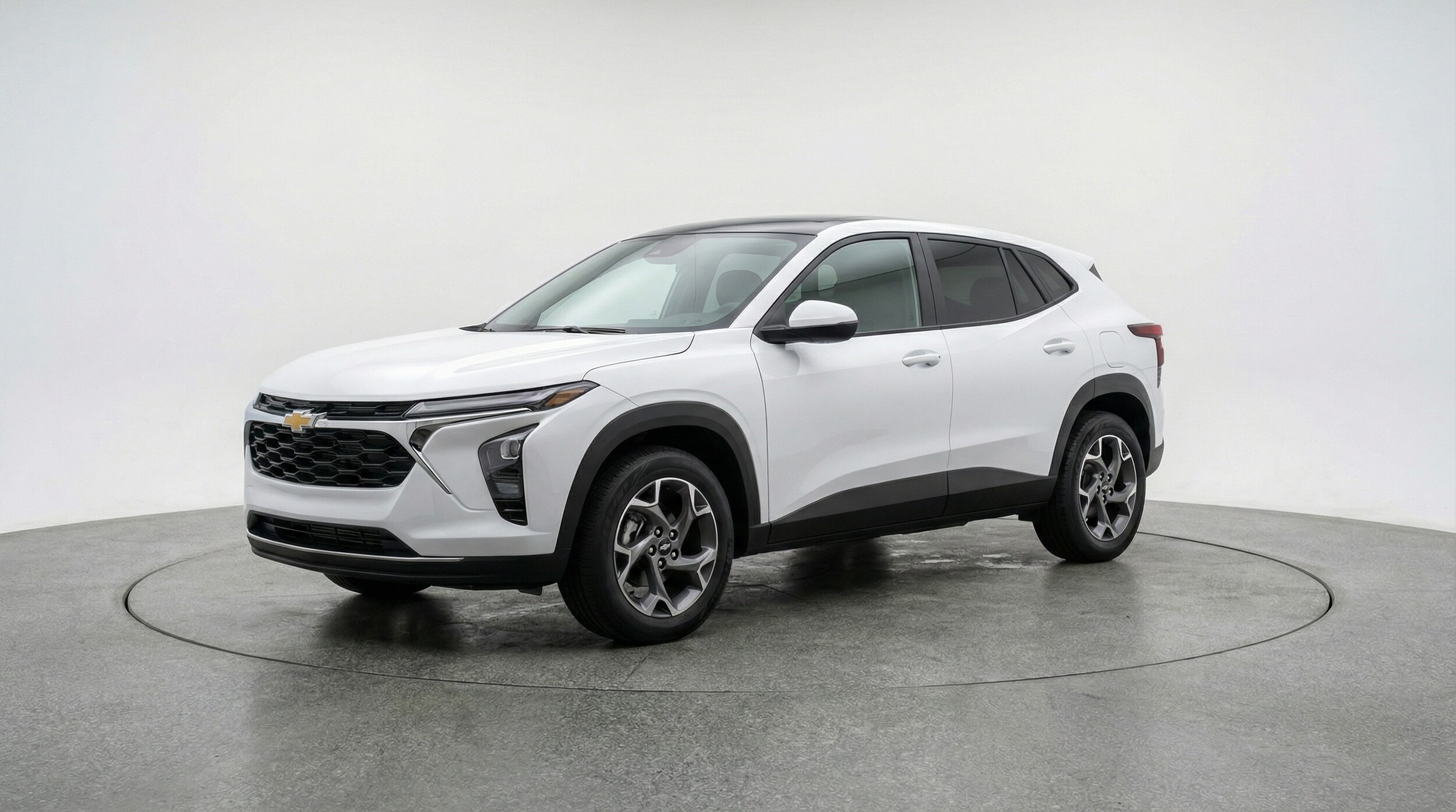 Thumbnail: 2025 Chevrolet Trax - 3