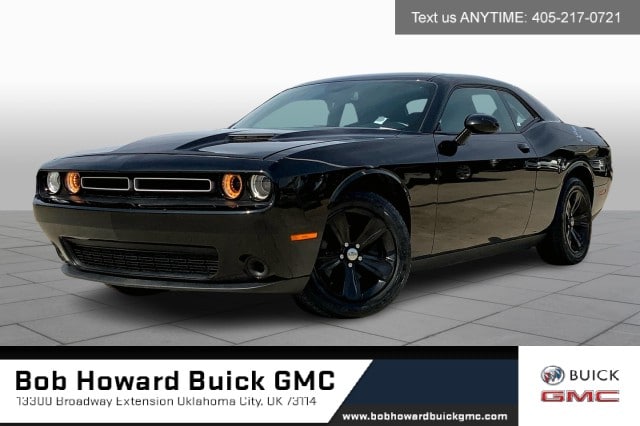 2020 Dodge Challenger SXT's photo