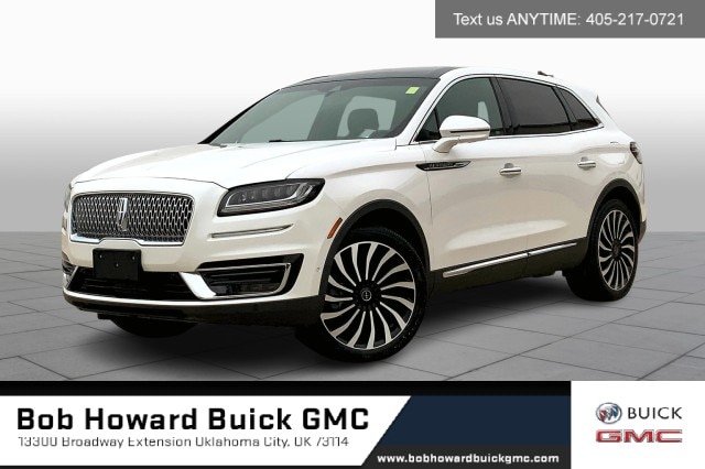 2019 Lincoln Nautilus Black Label's photo