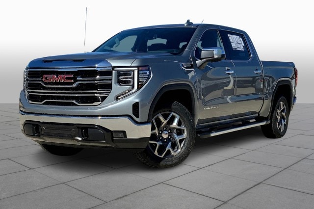 2023 GMC Sierra 1500 SLT's photo