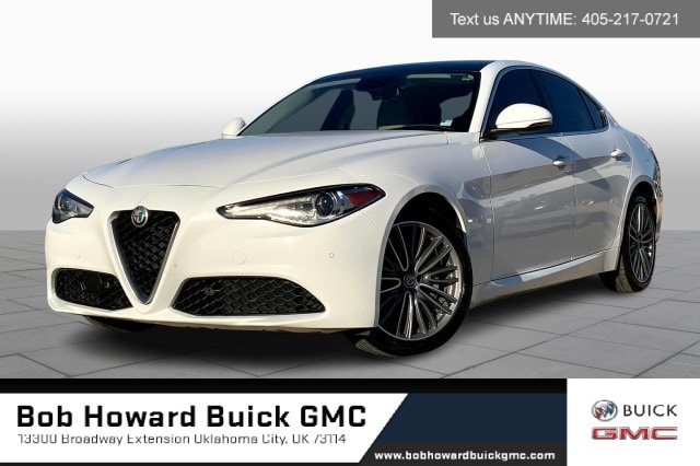 2017 Alfa Romeo Giulia Ti's photo