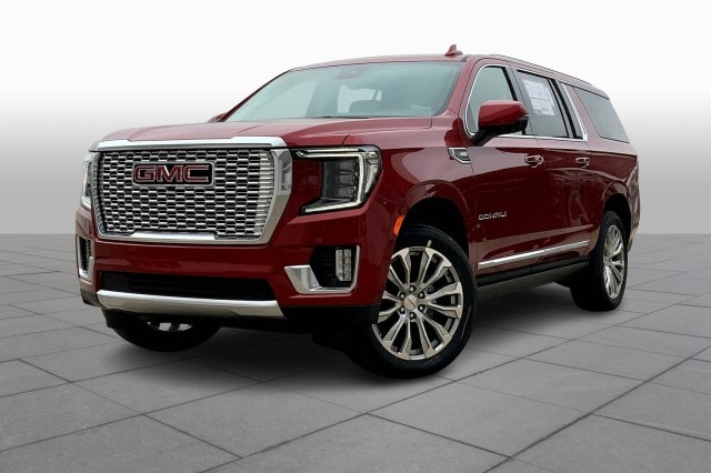 2023 GMC Yukon XL Denali's photo