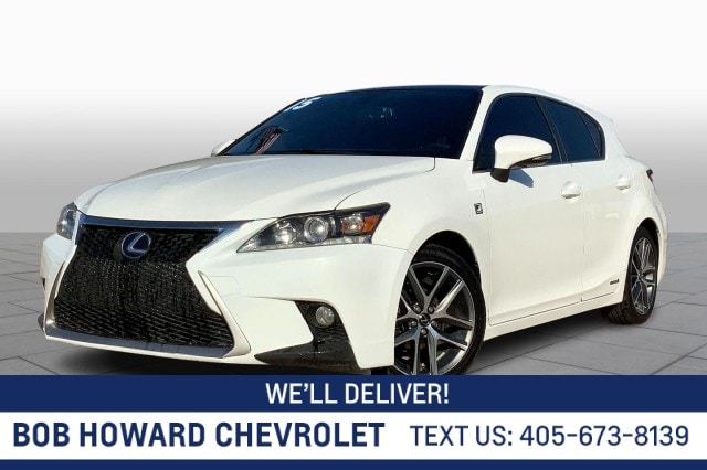 2015 Lexus CT Base's photo