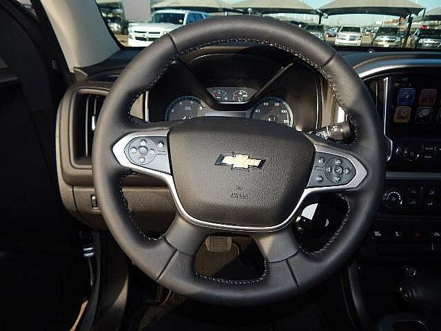 2018 Chevrolet Colorado LT - Photo 9