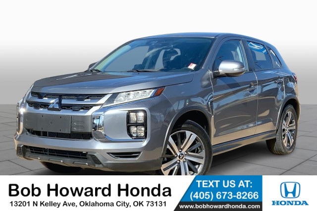 2020 Mitsubishi Outlander Sport SE's photo