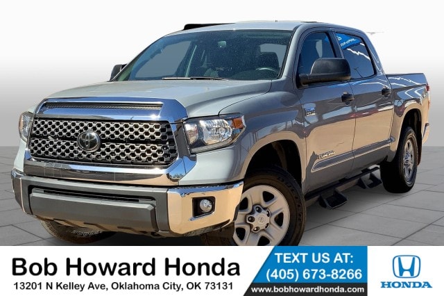 2020 Toyota Tundra SR5's photo