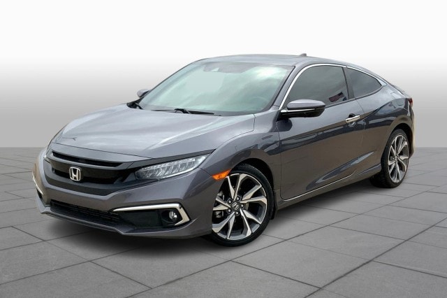 2019 Honda Civic Touring's photo