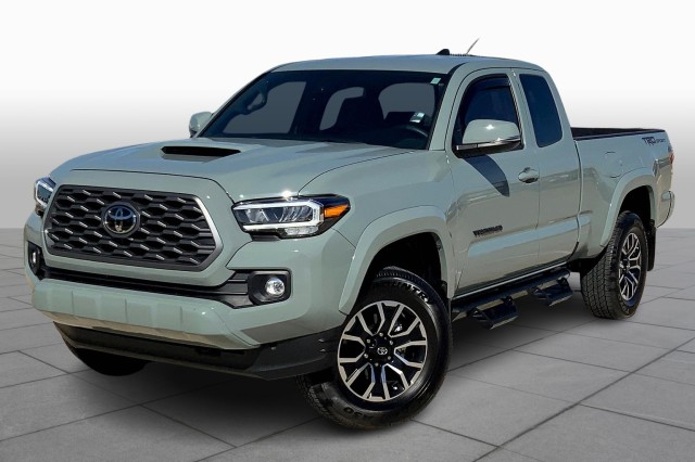 2023 Toyota Tacoma TRD Sport's photo