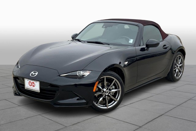 2018 Mazda MX-5 Miata Grand Touring's photo