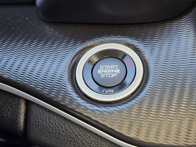 2023 Jeep Grand Cherokee Laredo - Photo 17