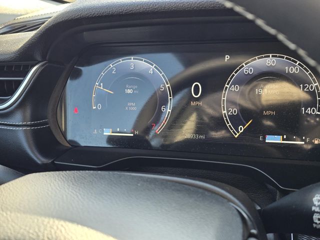 2023 Jeep Grand Cherokee Laredo - Photo 16
