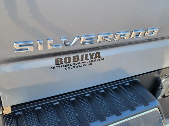 2023 Chevrolet Silverado 1500 LT - Photo 24