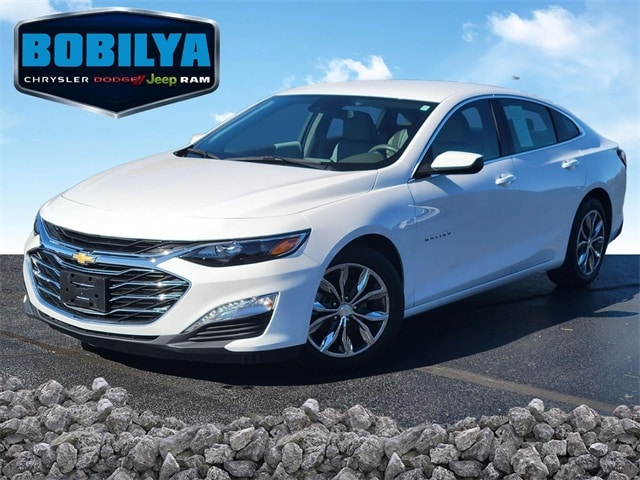 2020 Chevrolet Malibu LT's photo