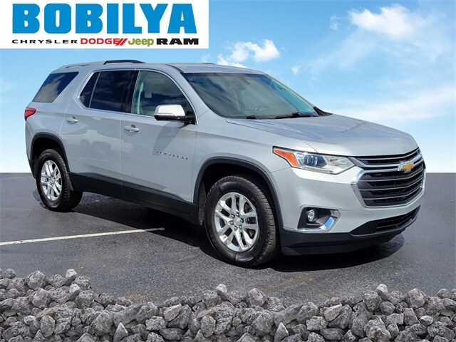 2018 Chevrolet Traverse photo 2